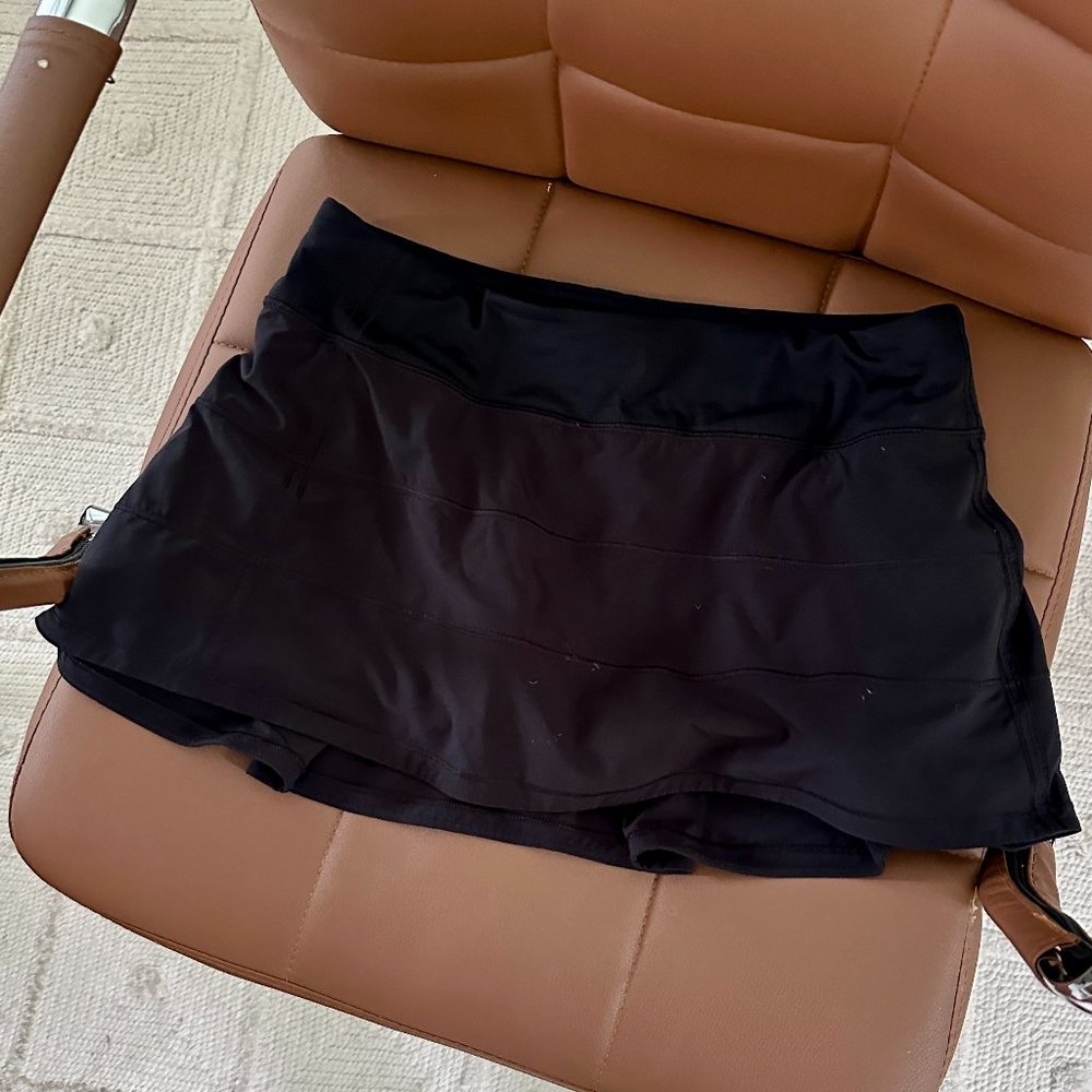 Lululemon Pace Rival Mid-Rise Skirt